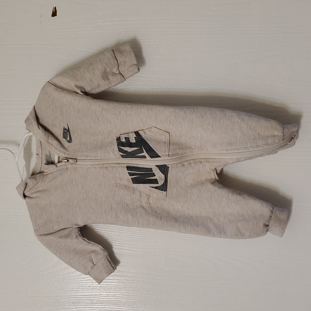 Boys Nike Onise
